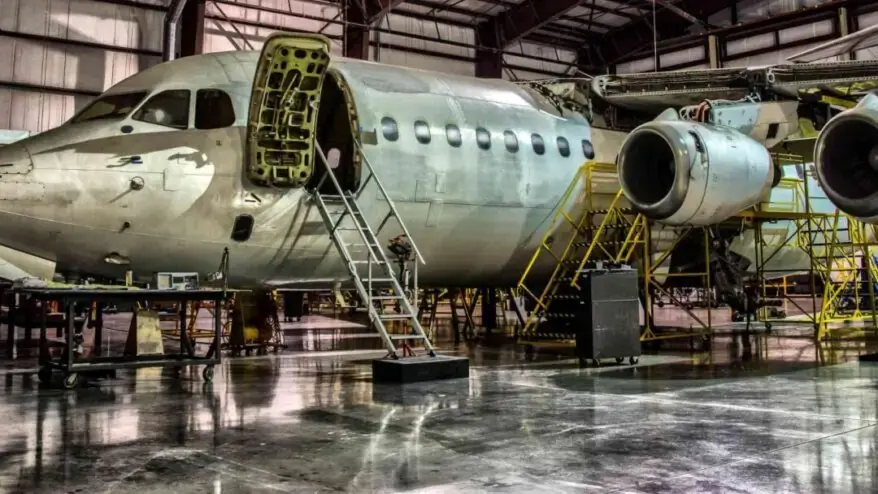 Aircraft maintenance engineering