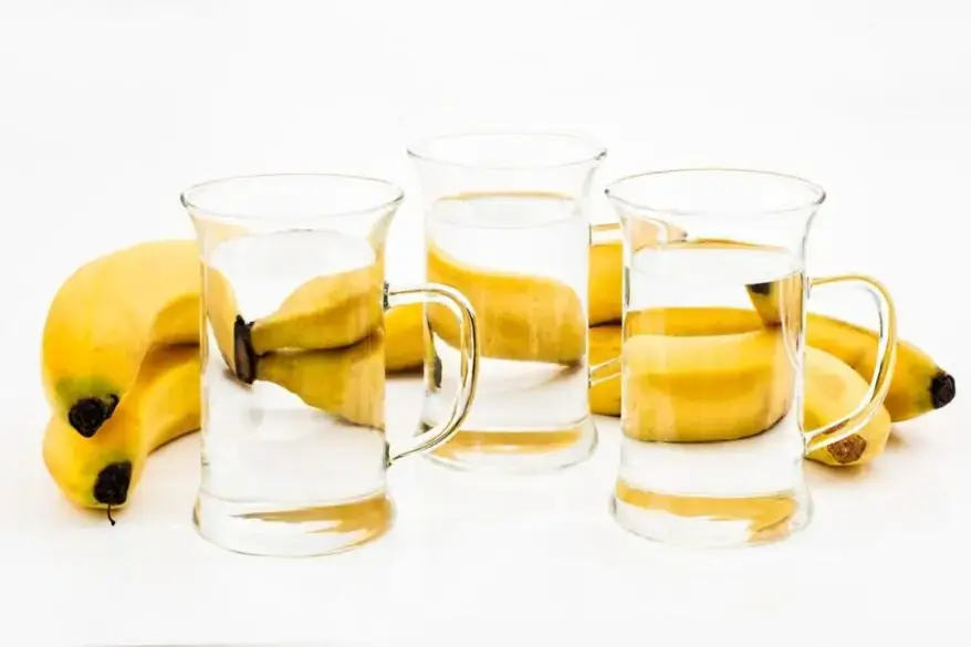 Refraction of bananas through glass
