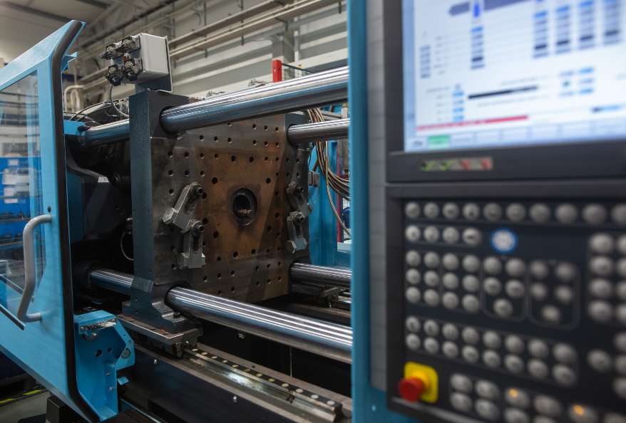 Huge Insert Molding Machine